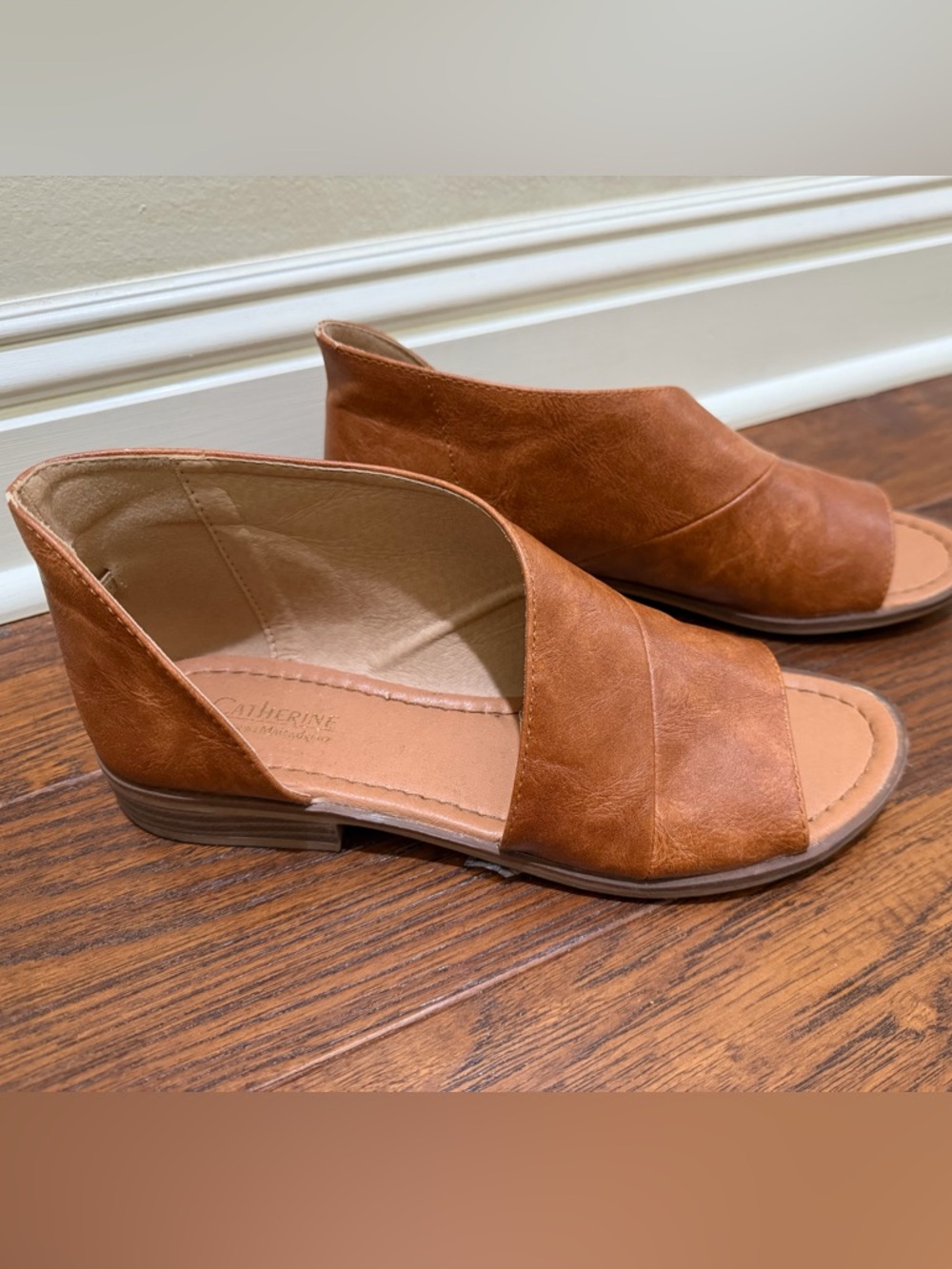 Catherine Malandrino Shoes - Picture 2 of 7